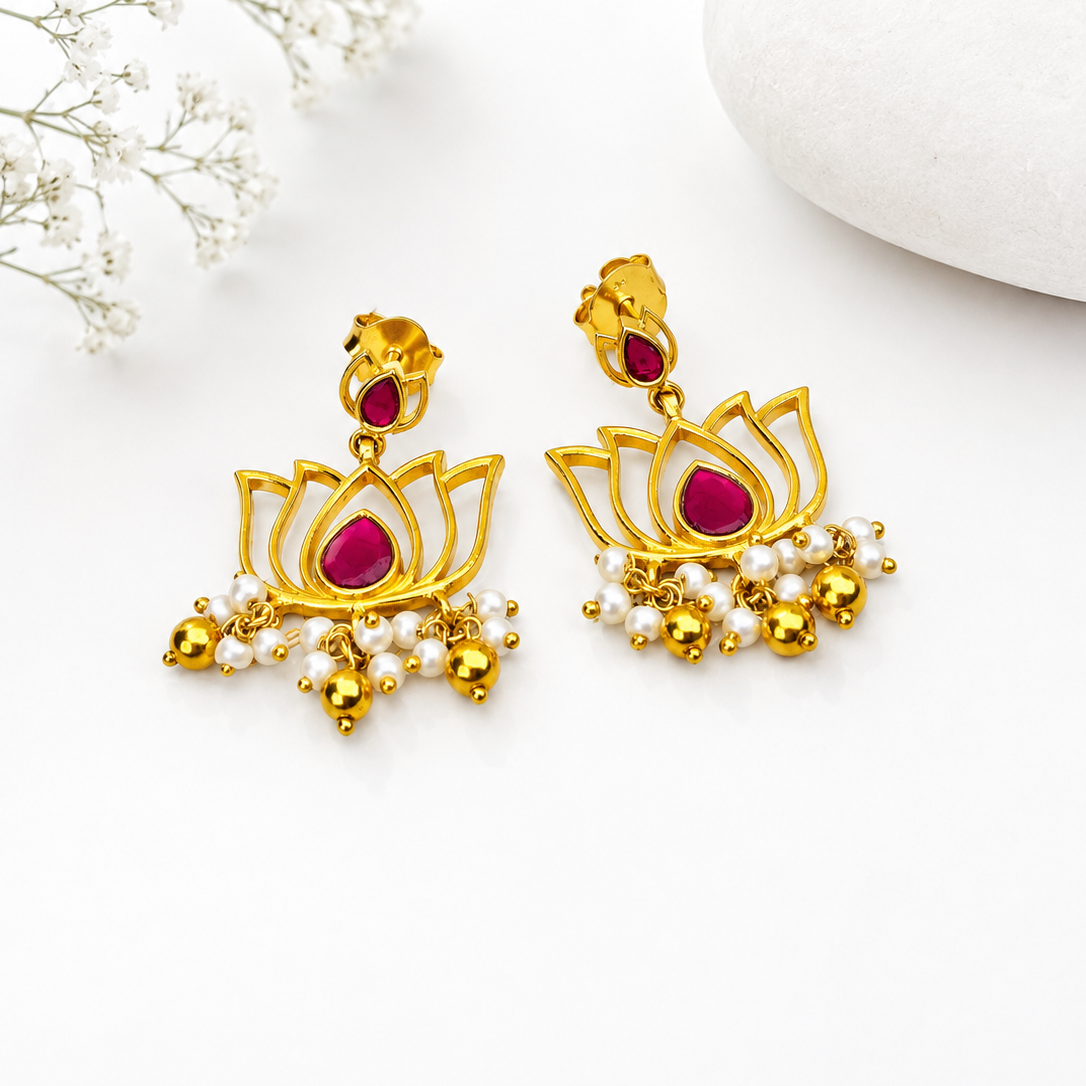 Handcrafted 925 Silver Lotus Jewellery Set with Pearl Drops
